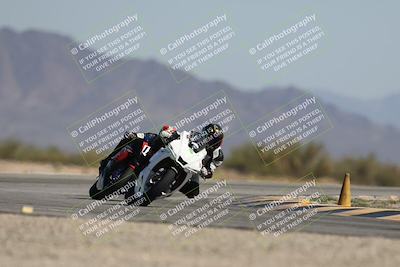 media/Oct-02-2025-Racers Edge (Thu) [[2c91cb6ab3]]/3-B Group/Session 5-Turn 15 (215pm)/